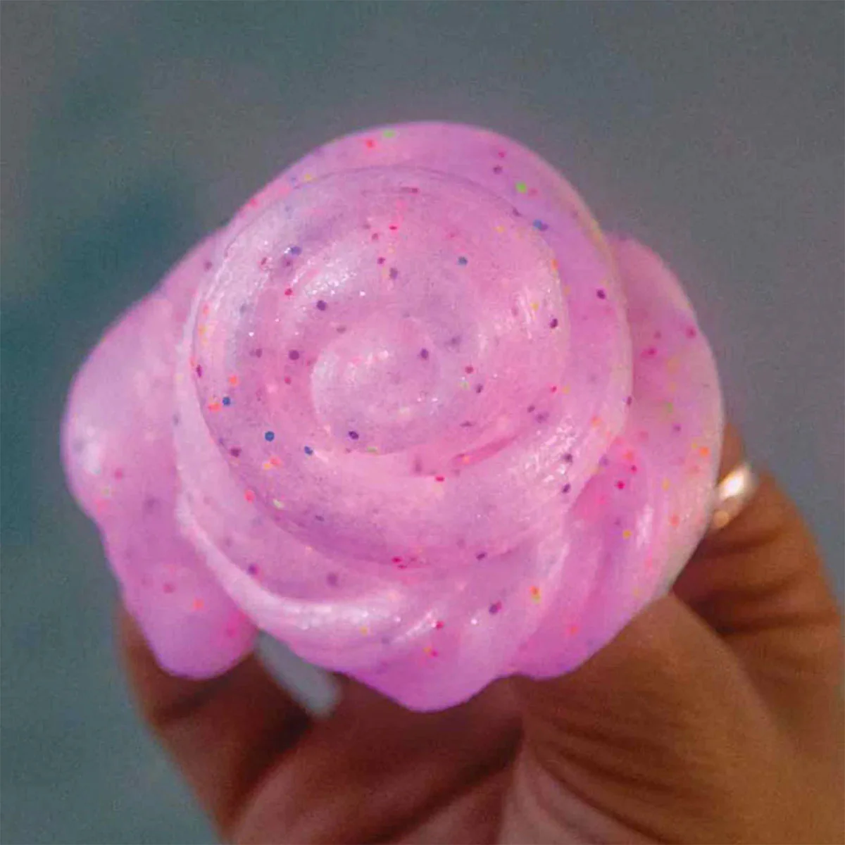 Aarons Putty Enchanting Unicorn Glowbrights - Big Balloon - Image 3