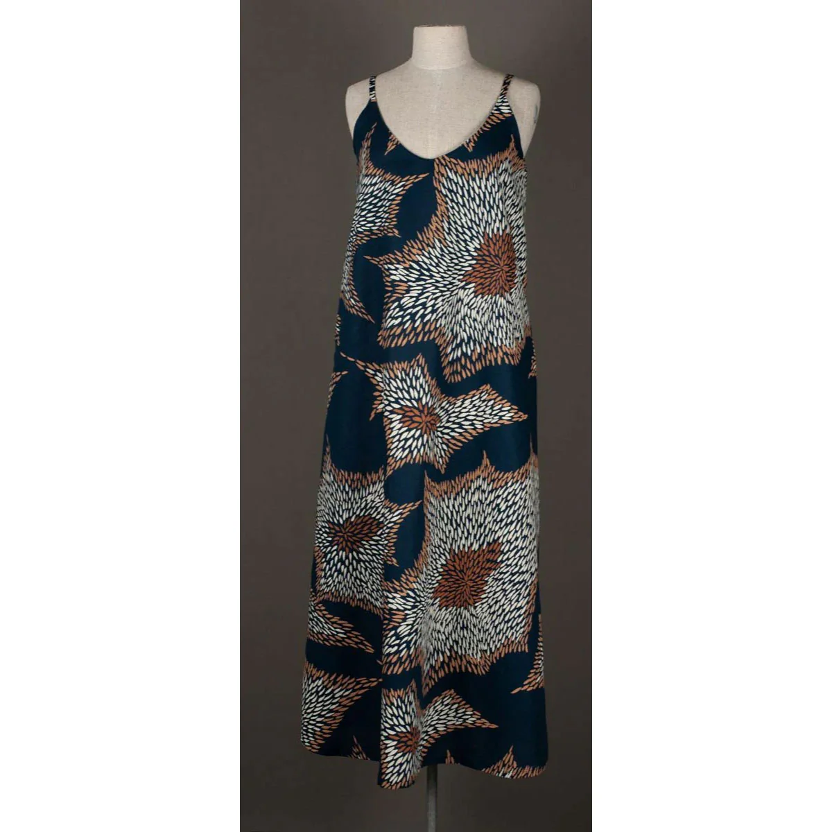 Anita Dress Ininti at Muruntji - Ikuntji Artists