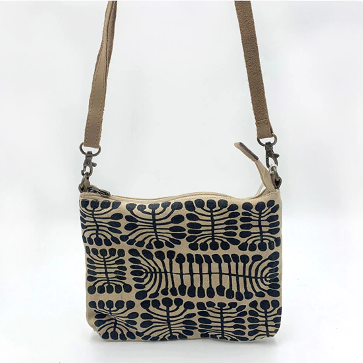 Bag Cross Body Leather Trim MNB339 - Better World Arts