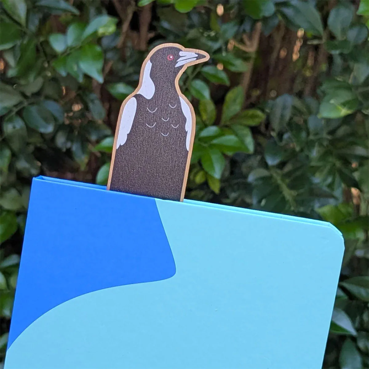 Bookmark Magpie Wooden - La Source - Image 2