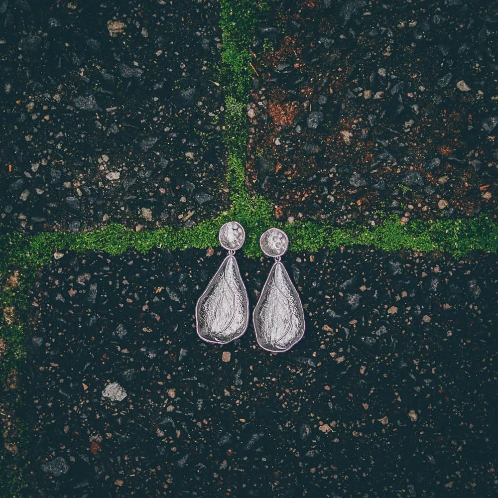 Earrings Textured Teardrop Studs Silver - Bec Stern - Image 2