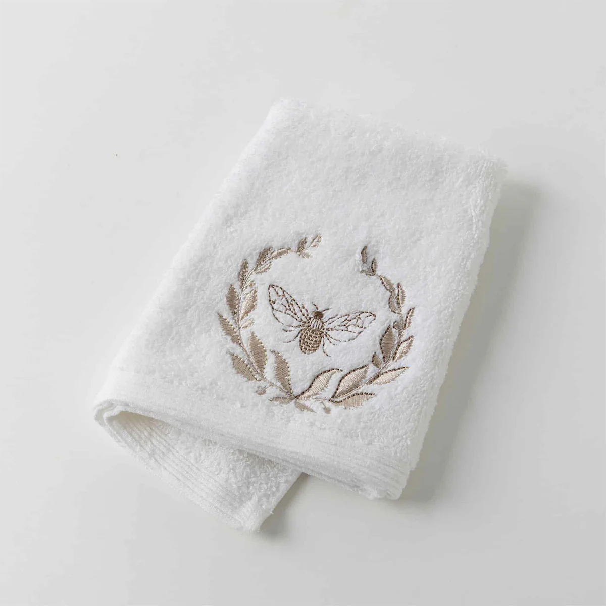 Face Washer Bee - Pilbeam Living