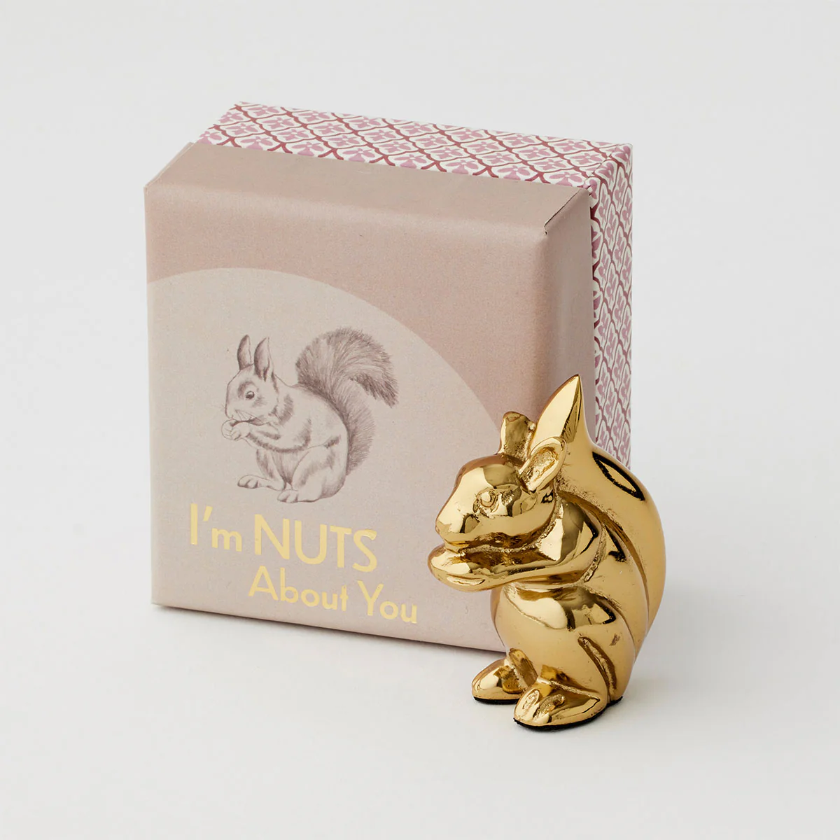 Figurine Nuts About You - Pilbeam Living