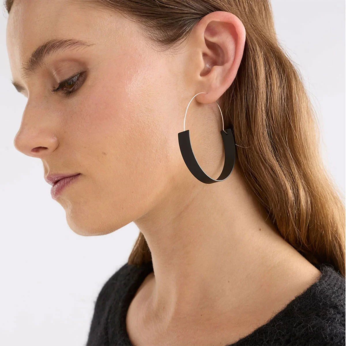 Hoop Earring Tona Large Black - Elk Accessories - Image 2