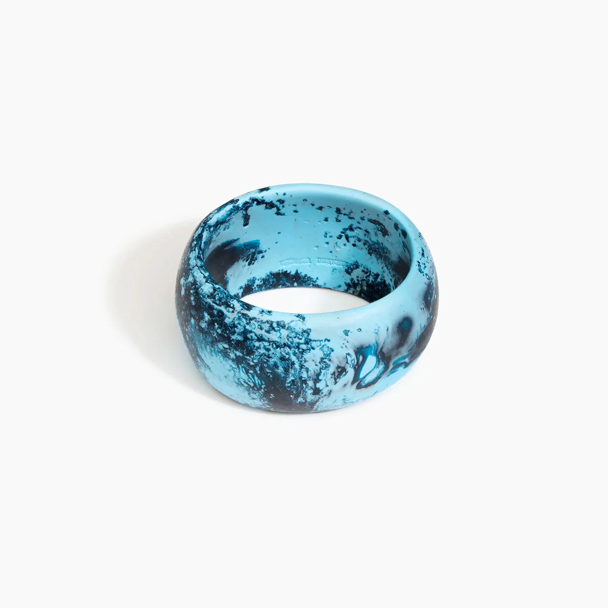 Oval Bangle Large Water Narrow Fit - Dinosaur Designs
