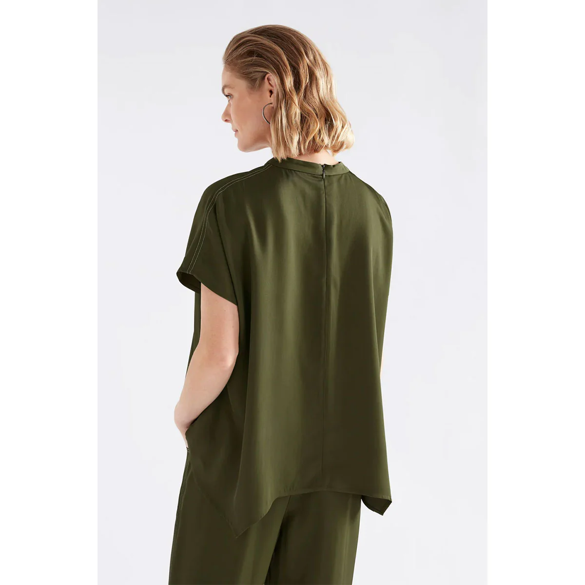Top Hullu Bright Olive - Elk Accessories - Image 3