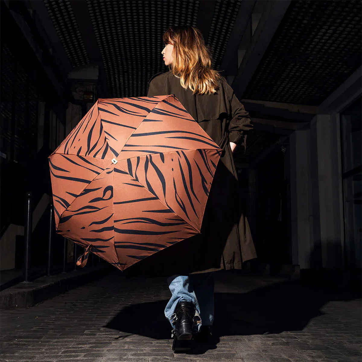 Umbrella Eugene Tiger - French Bazaar - Image 3